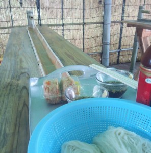 白糸の滝「四季の茶屋」流しそうめん
